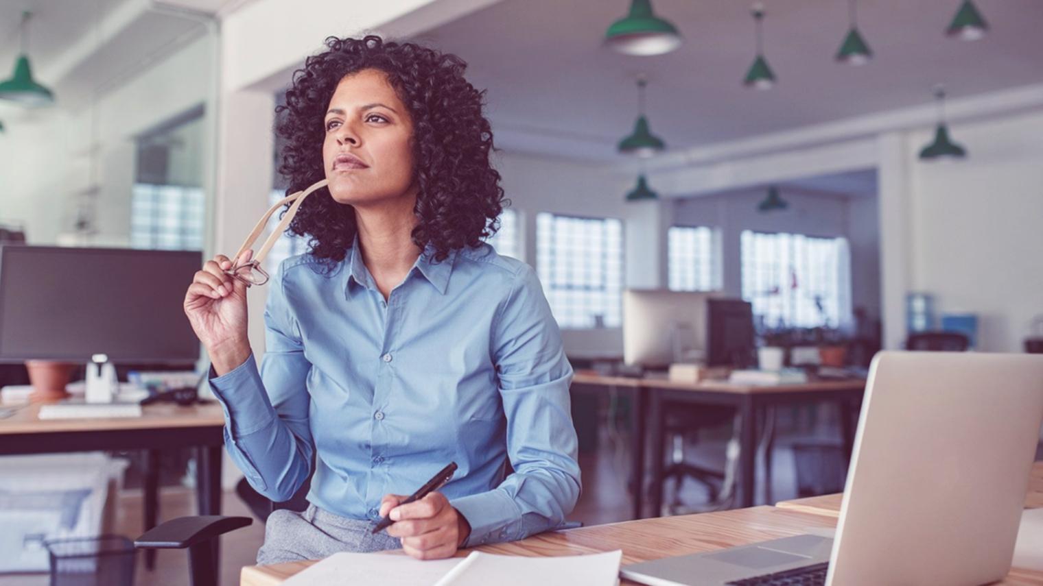 Material educativo sobre presupuesto operativo para estudiantes internacionales en México